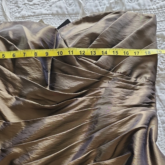 Elegant Strapless Olive Green Evening Gown New With Tags Size 14 - Picture 11 of 15